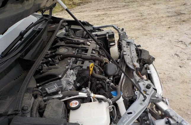 Toyota Corolla cena 32900 przebieg: 80486, rok produkcji 2020 z Wschowa małe 466